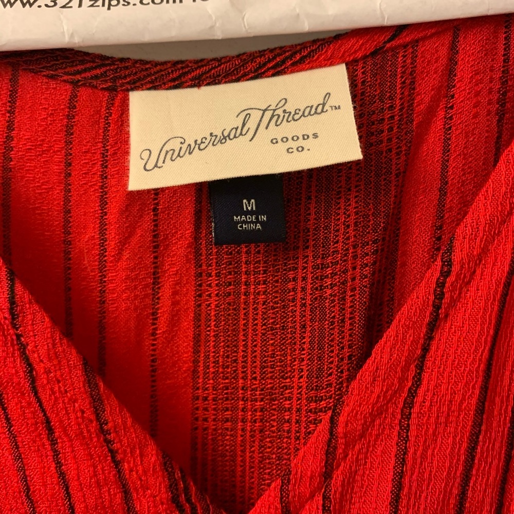 Universal Thread dress - Picture 2 of 4